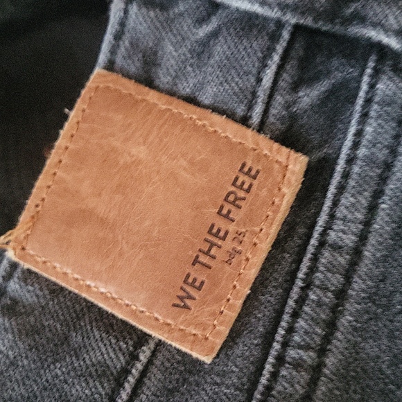 Free People Black Destressed - Picture 13 of 13